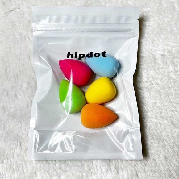 NIP Hipdot 5 Count Mini Makeup Sponge Set Multicolor, Full size - Picture 2 of 5